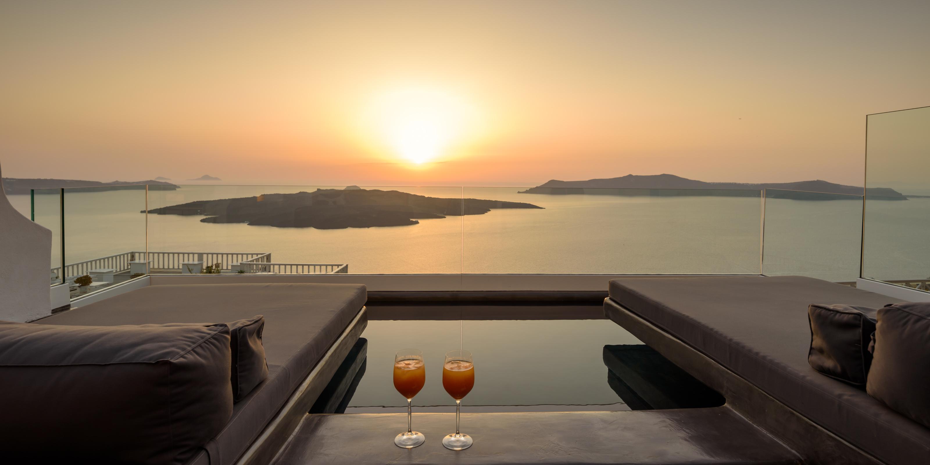 Nefeles Luxury Suites Fira  Exterior foto