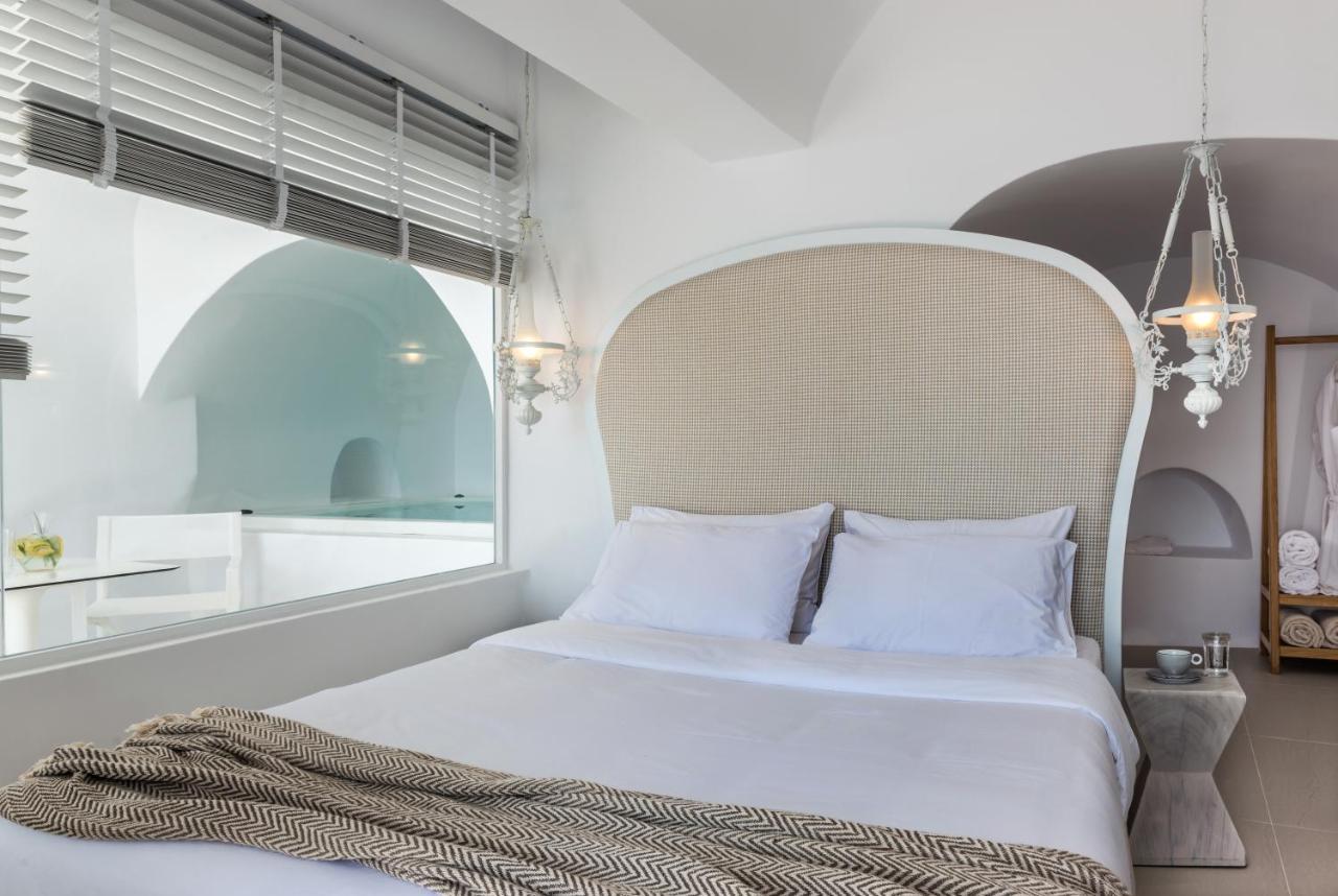 Nefeles Luxury Suites Fira  Exterior foto